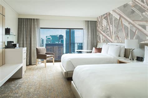 Hotels in Downtown Chicago with a View | Chicago Marriott