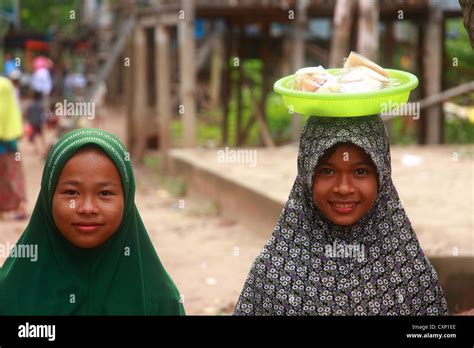 Cham people, living in Vietnam, Cambodia and China Stock Photo, Royalty Free Image: 50885926 - Alamy