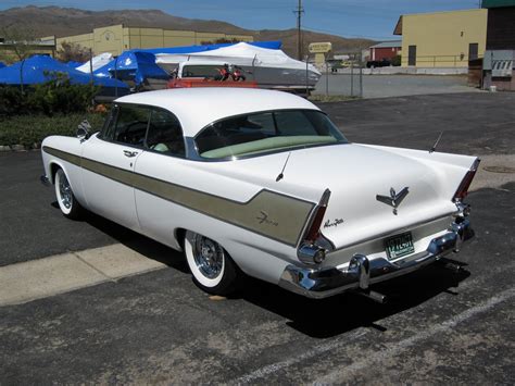 1956 Plymouth Fury - Information and photos - MOMENTcar