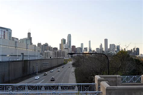 DSC_0286 | view of Chicago skyline from bridge between conve… | Flickr