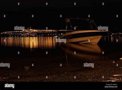 Night time lake reflection Stock Photo - Alamy