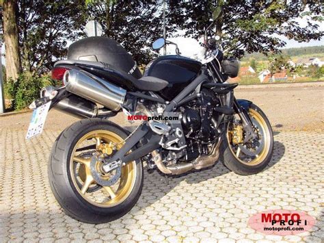 Triumph Street Triple R 2011 Specs and Photos