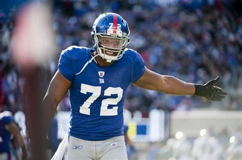 Osi Umenyiora practices for the first time this month - silive.com