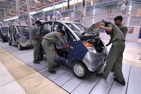 Sanand rises as auto hub even as it battles skilled labour shortage | Mint)