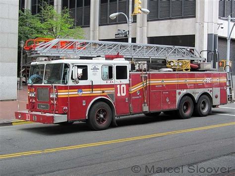 Fire Engines Photos - Ladder 10 Seagrave FDNY