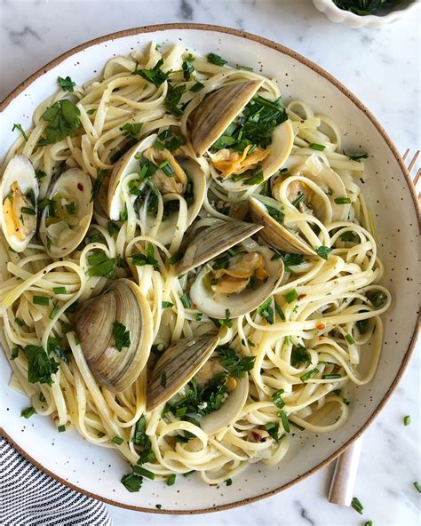 Linguine with Mushrooms and Clam Sauce • Hip Foodie Mom