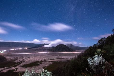 How to Hike Mount Bromo for Free, Without a Tour (+ with a secret path map)