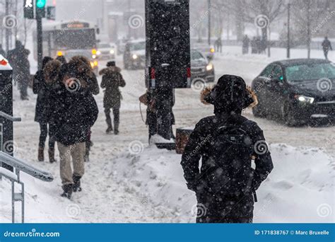 Pedestrians Walking in Downtown Montreal during Snow Storm Editorial ...