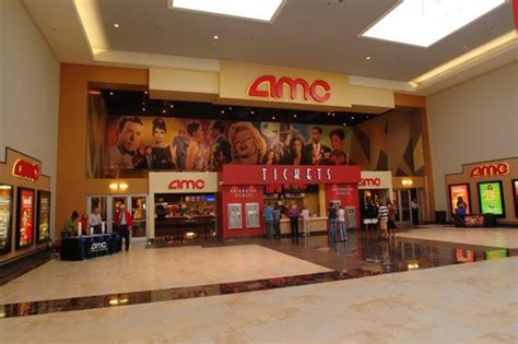 AMC Sarasota 12 in Sarasota, FL - Cinema Treasures