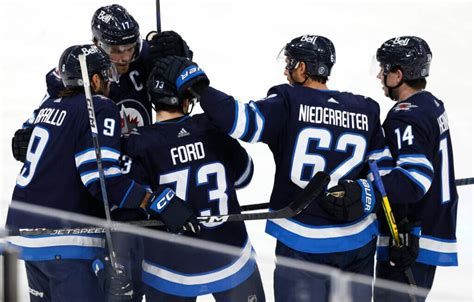 Winnipeg Jets depth chart: Competition gets clearer for opening-night ...