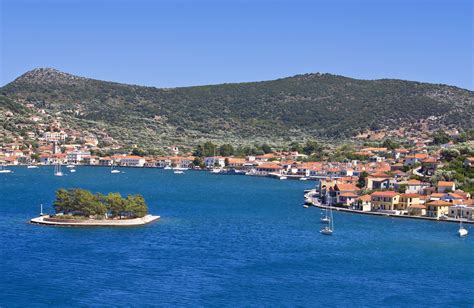 L'Île d'Ithaque, une île paradisiaque en Grèce | OpenMinded