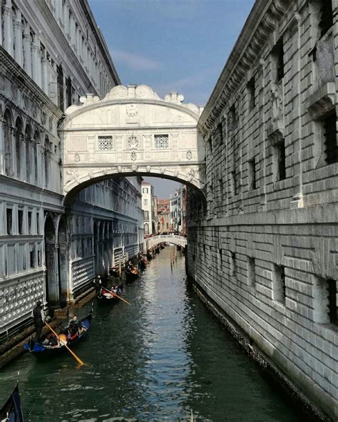 Bridge of Sighs, Venice | Boat, Canal, Venice