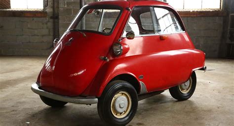 The BMW Isetta Remains One Of The Most Intriguing Cars Ever Created | Carscoops