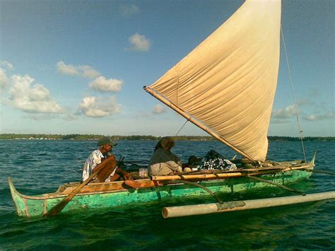 Vinta Boat of the Bajau Laut people - Vinta en 2020 | Voiture