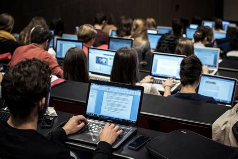 Back to School: The Best Laptop Computers for College Students in 2016 [Rankings] - Business 2 ...