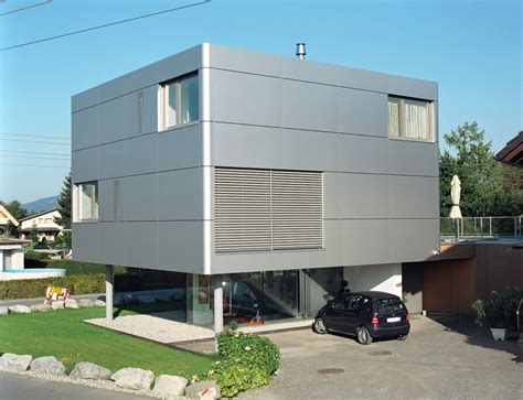 Aluminium composite panel – particularly robust facade cladding | PREFA