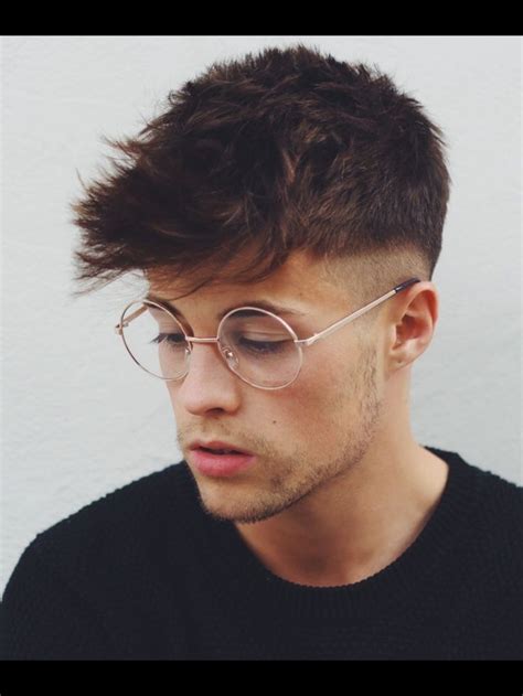 All the Greatest Mens Short Hairstyles for Thick Hair with Glasses ...