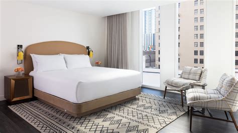 Austin Hotels Near 6th Street & Congress | Hyatt Centric Austin