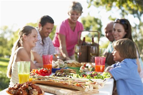 Tip of the Week: Family Picnic | The Family Table