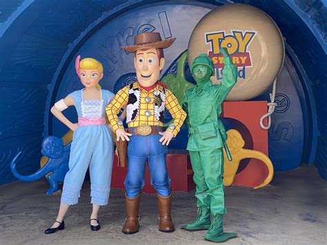 PHOTOS: New Woody Character Costume Makes Global Debut at Hong Kong Disneyland - WDW News Today