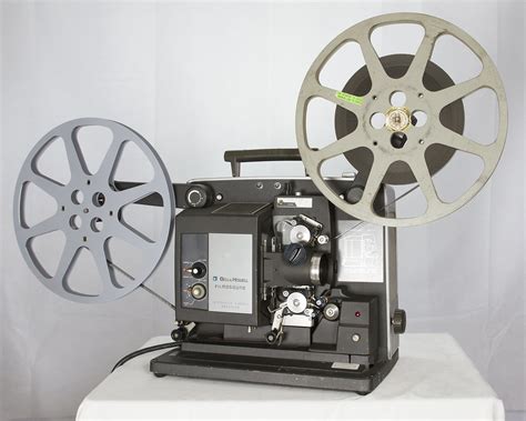 Bell & Howell Filmosound 535T 16mm sound movie projector | Flickr
