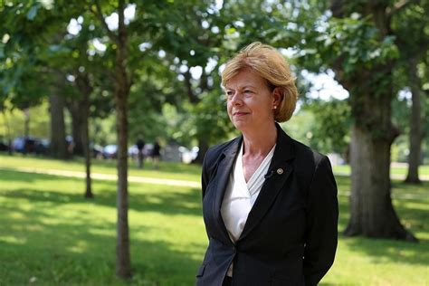 US Sen. Tammy Baldwin makes it official, will run for reelection in ...