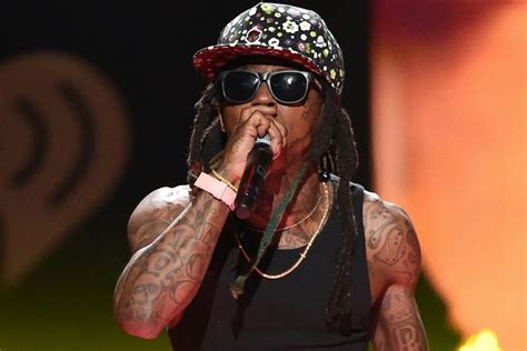 Lil Wayne Taken to Hospital After Suffering Seizures Mid-Flight