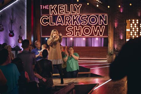 ‘The Kelly Clarkson Show’ Renewed For Season 2 By NBCUniversal – Deadline