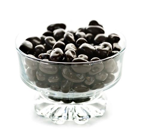 Chocolate Covered Raisins Recipe | Chocolate covered raisins, Raisin recipes, Chocolate covered