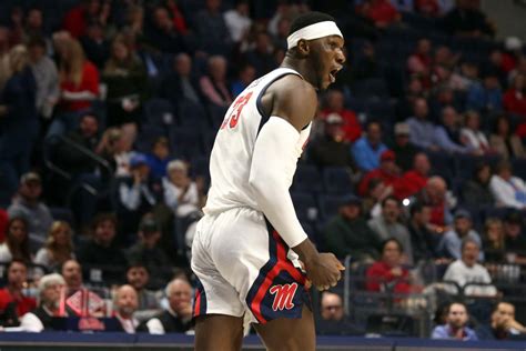 Ole Miss basketball live score updates vs. Florida: Rebels face Gators ...