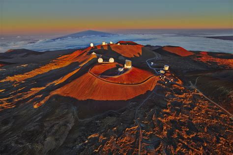 The Thirty Meter Telescope and a Fight for Hawaii's Future - The Atlantic