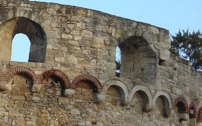 Cesme Castle - Visit Alacati