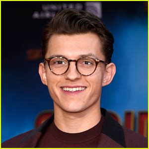 Tom Holland Calls Out Martin Scorsese for His Thoughts on Marvel Movies ...