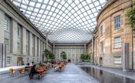 Smithsonian American Art Museum | The nice indoor patio. HDR… | Flickr