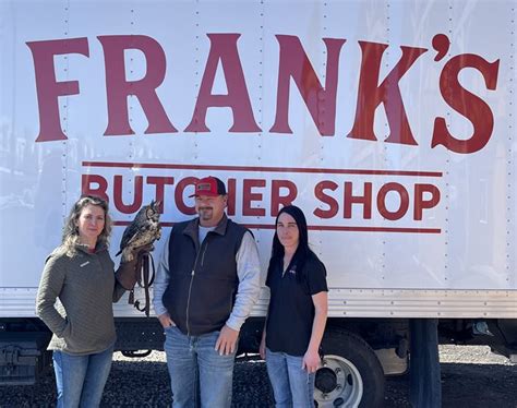 Wyoming Game and Fish Department - Frank's Butcher Shop donates food for Jupiter the owl