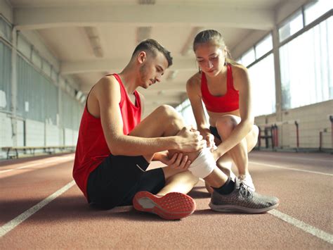 How to Prevent Common Athletic Injuries | Treat Athletic Injuries