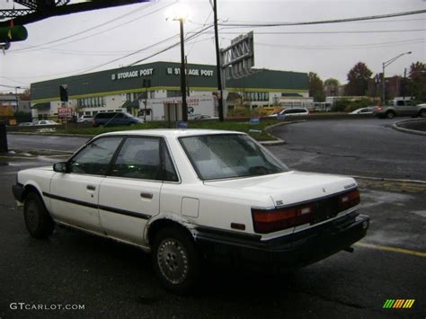 1990 Toyota camry deluxe wagon 4d