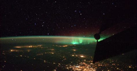 Life on space station imitates art of 'Gravity' movie