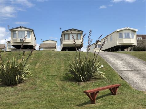 The Warren Caravan Park – Family run private caravan park in Brean Somerset.