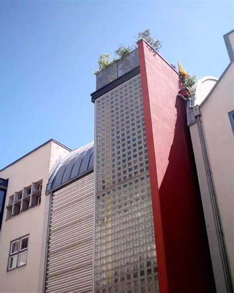 Frankfurt Schirn Housing: Germany Homes - e-architect