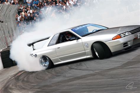 Nissan Skyline R32 Drift by JackinaboxDesign on DeviantArt