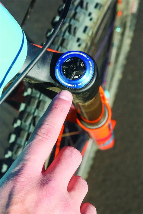 REFRESHER COURSE: SUSPENSION TUNING FOR DUMMIES - Mountain Bike Action Magazine