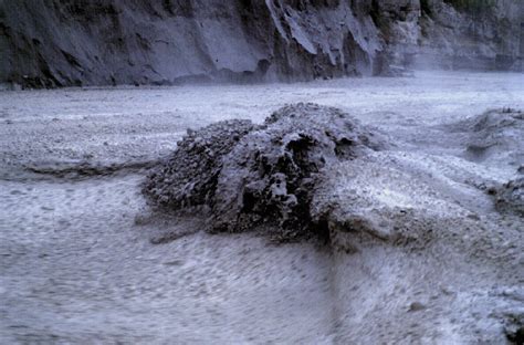 MTU Volcanoes Page - Pinatubo Volcano