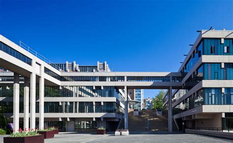 University of Leeds Campus | Avanti Architects