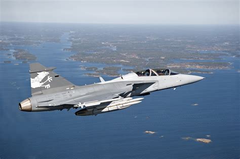 Naval Open Source INTelligence: RAAF overlooks Saab Gripen for more expensive, controversial ...