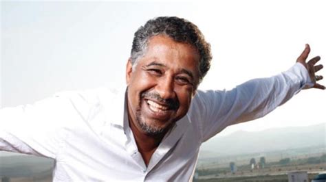 La chanson «C’est la vie» de Cheb Khaled interprétée par le groupe coréen BIG