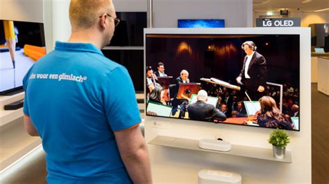 Expert review of the LG OLED A2 - Coolblue - anything for a smile