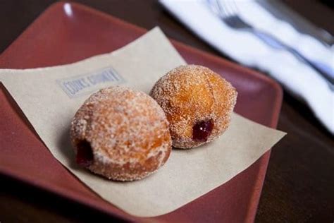 Berliner Recipe - Because Everybody Loves a Jelly Donut