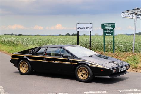 Lotus Esprit S2 JPS No.40 of 100 Limited Edition, 1979. Fantastic original example. - UK Sports ...