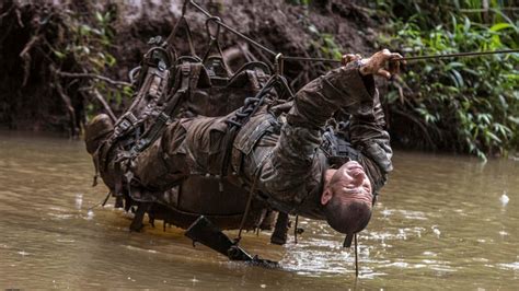 US Soldiers Train for Jungle Warfare at Hawaii Rainforest